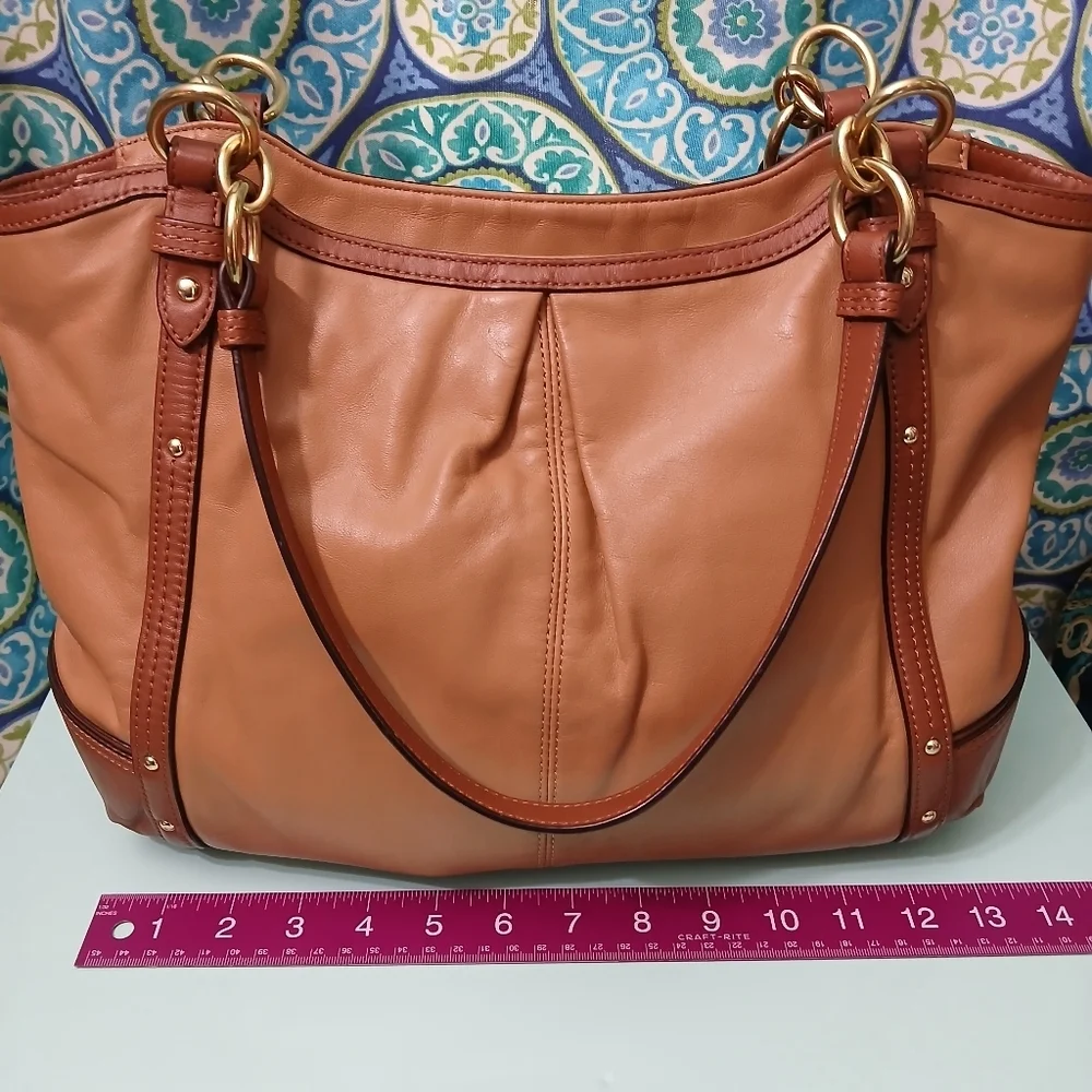 Coach Alexandra Leather Shoulder Bag Tan Gold Chain Hobo Purse Classic Medium